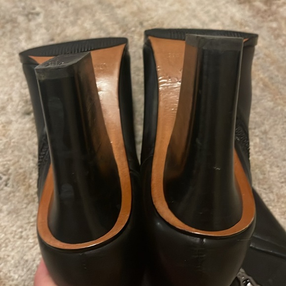 Donald J Pliner Vaughn Black Ankle Boots - Picture 11 of 12